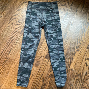 Gap Teen Girls Leggings, Size 14-16, Grey Camo